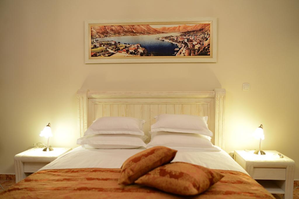 Apartments Kotor Old Town Номер фото